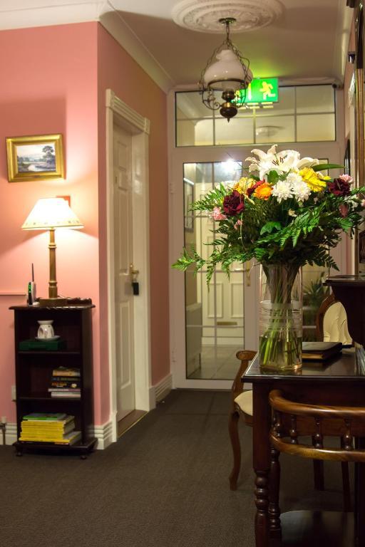 Grove House Bed & Breakfast Carlingford Exteriör bild